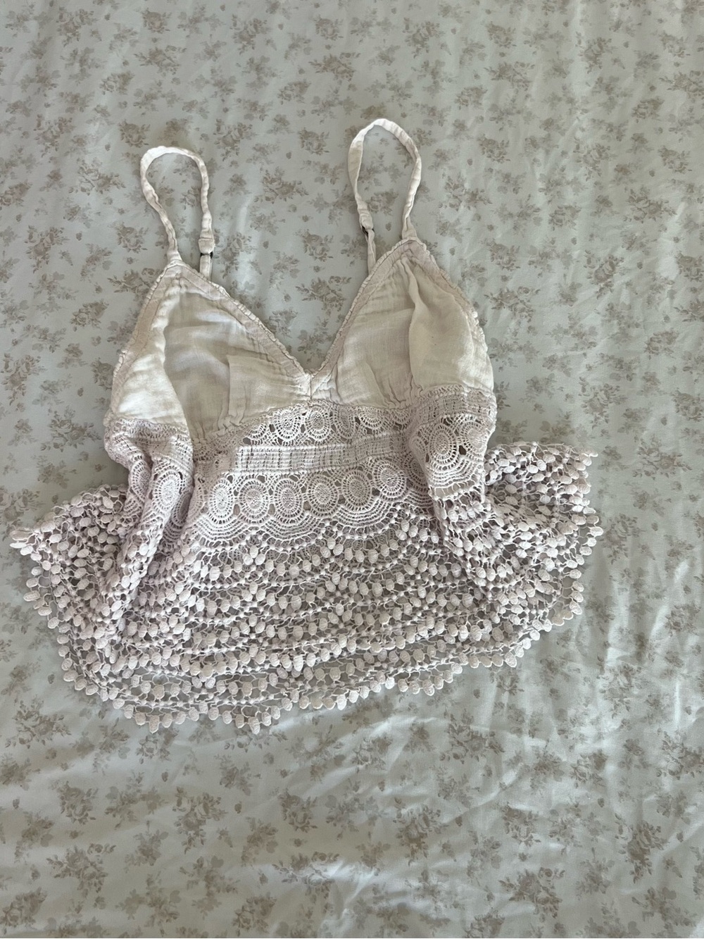 Hollister Crochet Lace Bandeau Bralette in Light Beige